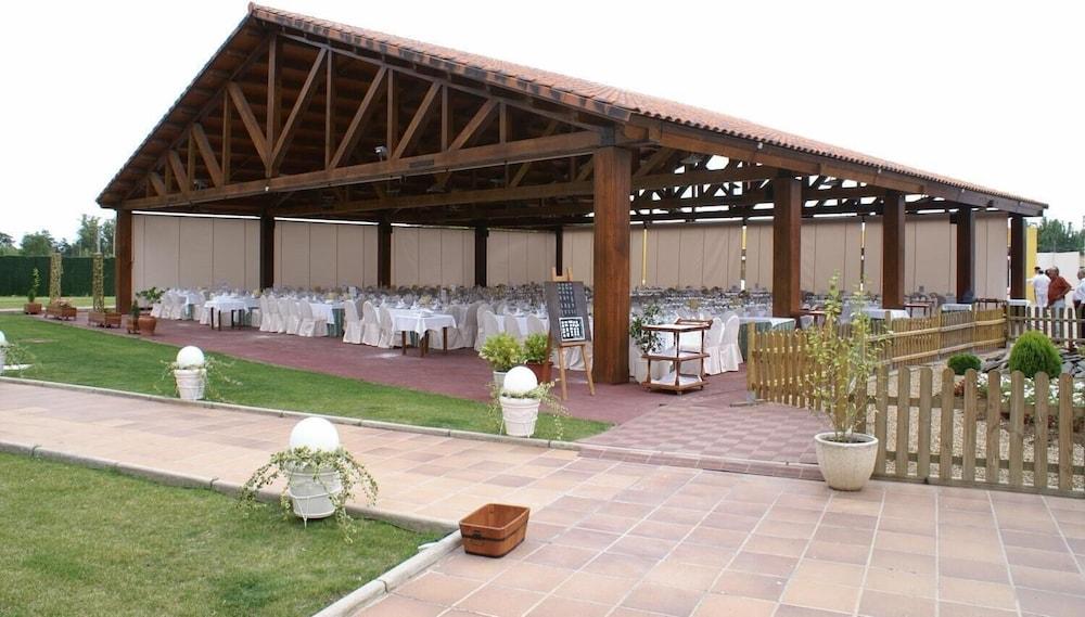 Hotel Rey Sancho Palencia Esterno foto