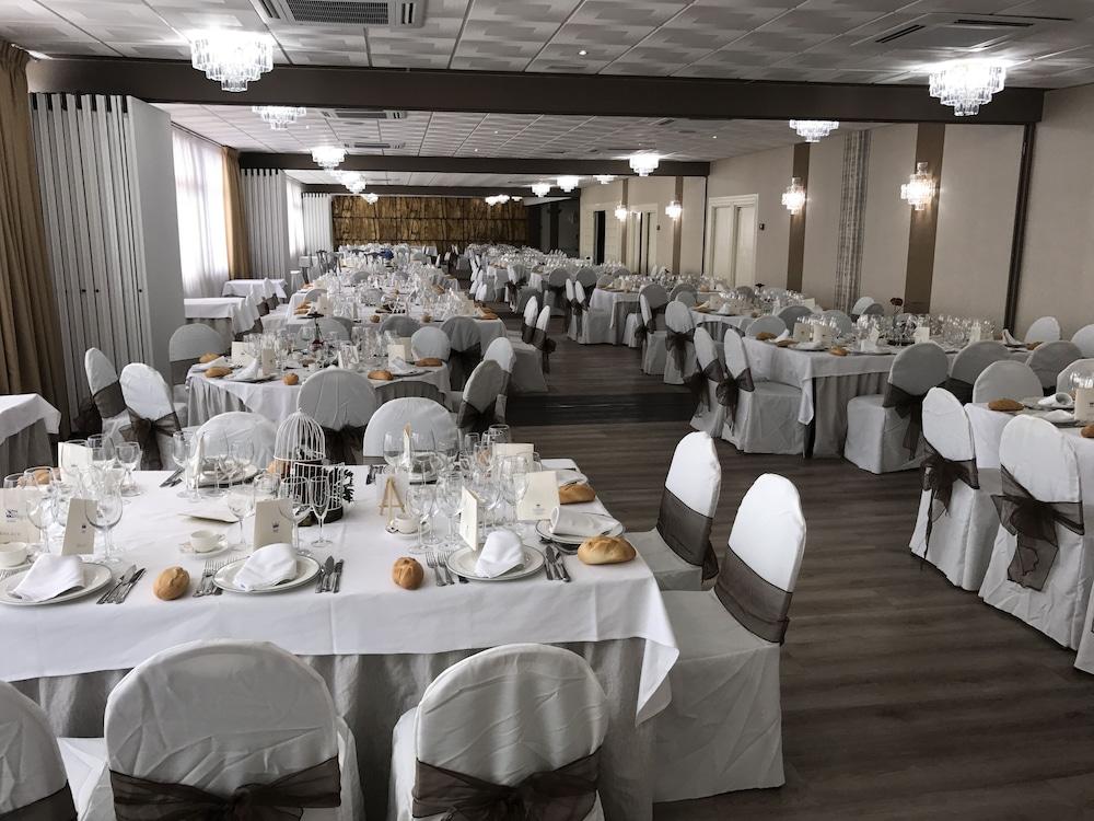 Hotel Rey Sancho Palencia Esterno foto